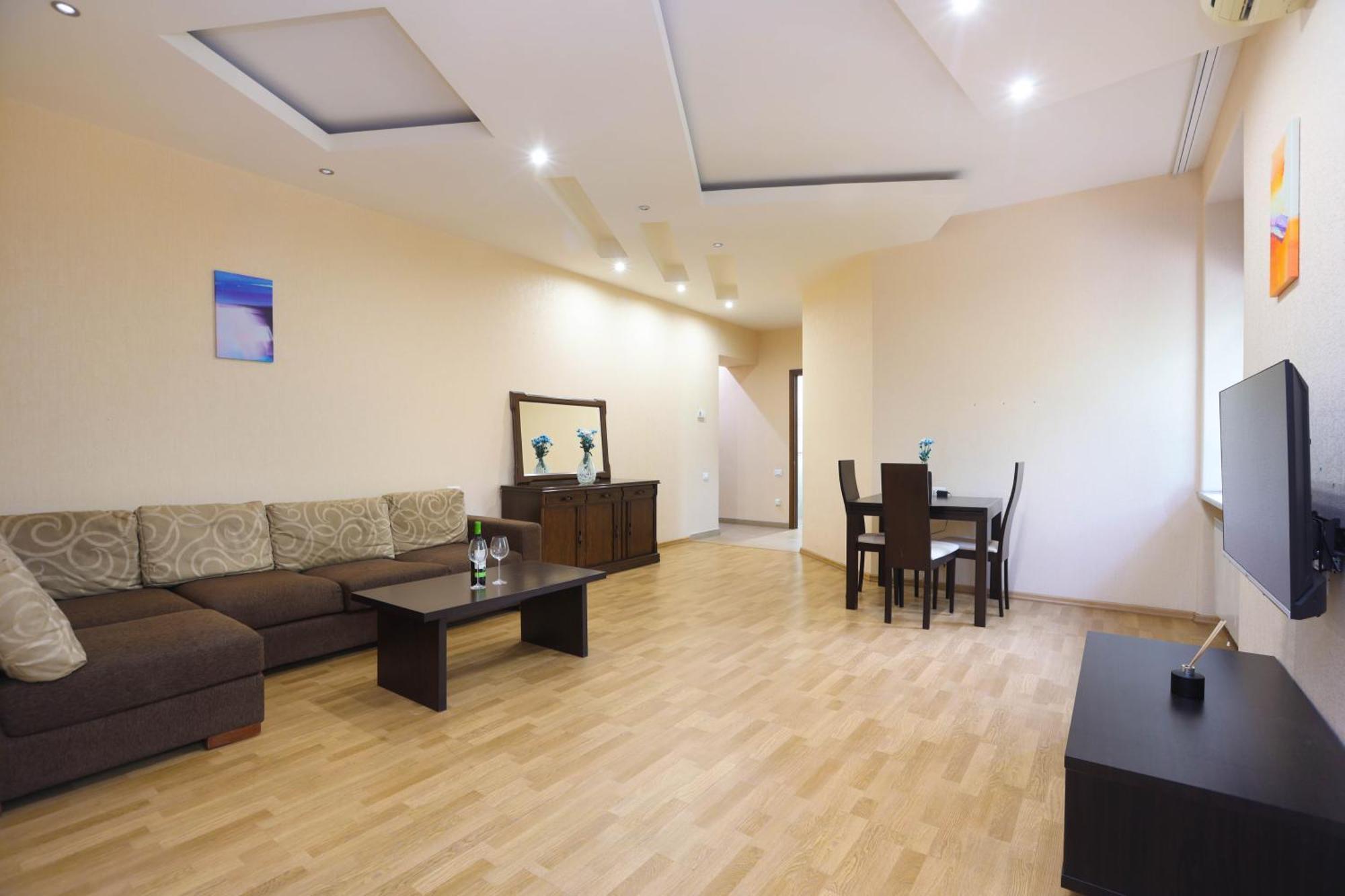יירבאן Am Apartments 5 מראה חיצוני תמונה